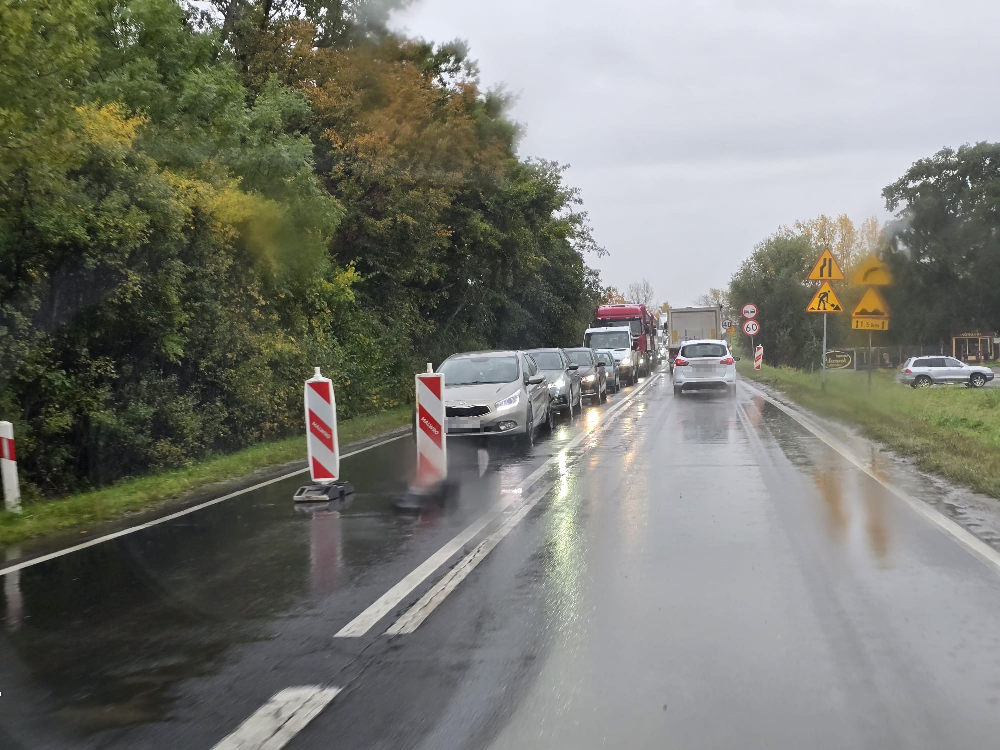 Utrudnienia drogowe na krajowej „piątce” i nie tylko [FOTO] 